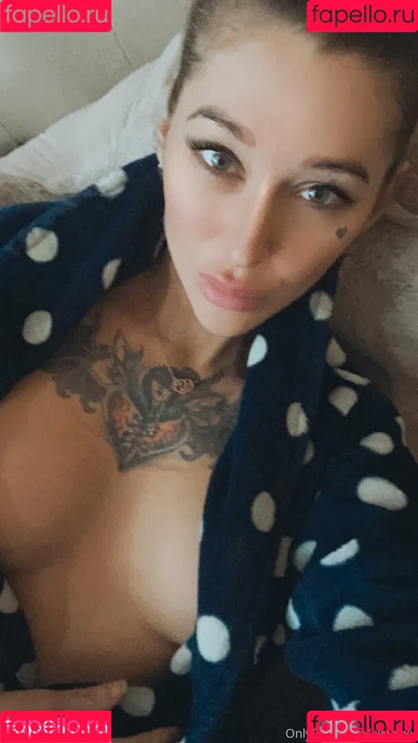 kleioxxx Onlyfans Photo Gallery 
