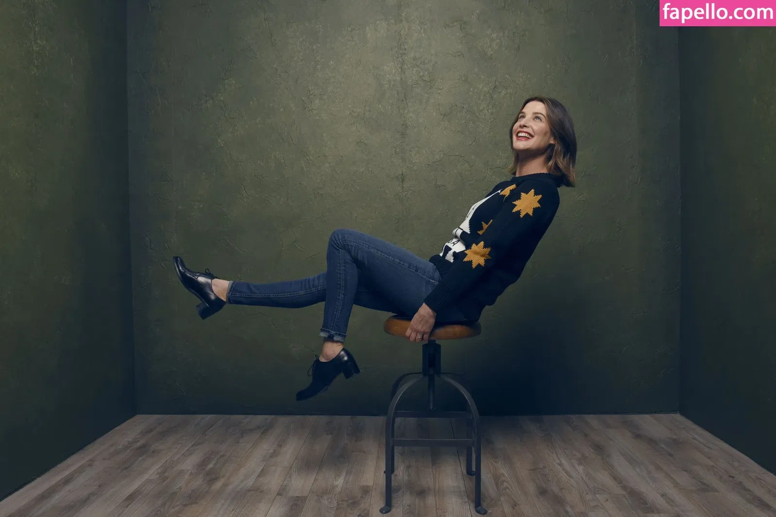 Cobie Smulders Onlyfans Photo Gallery 