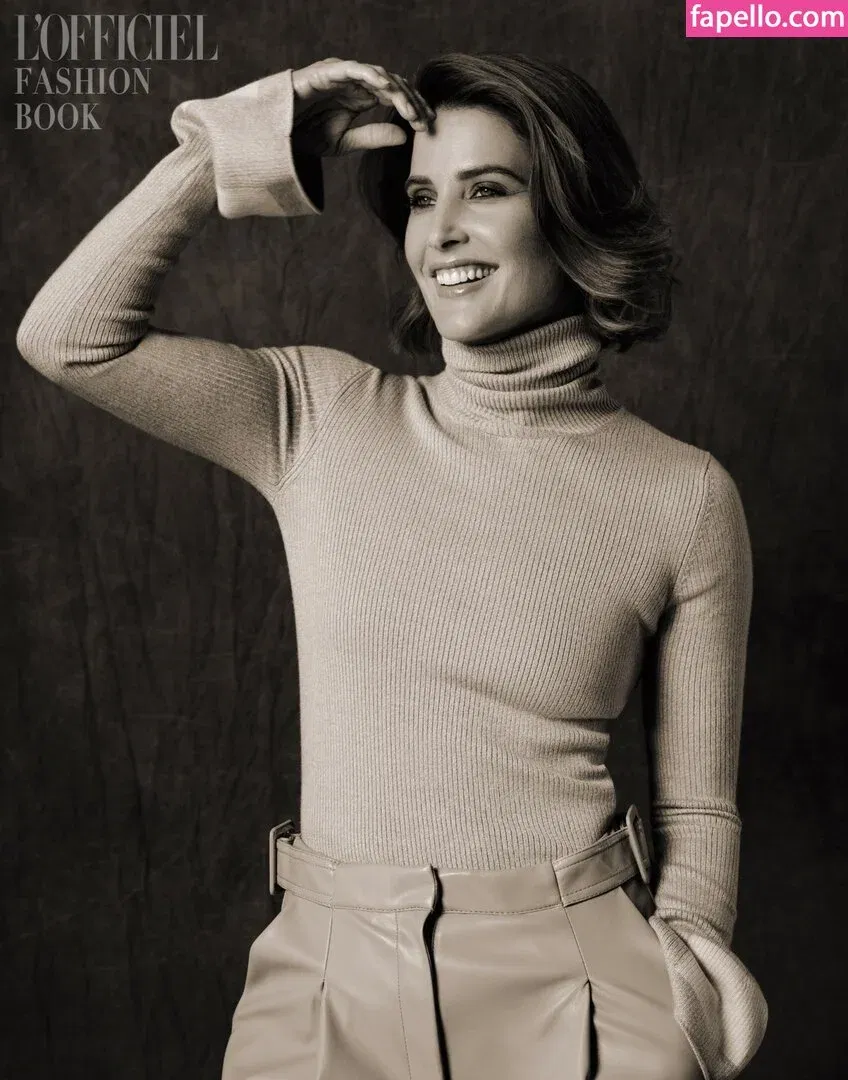 Cobie Smulders Onlyfans Photo Gallery 
