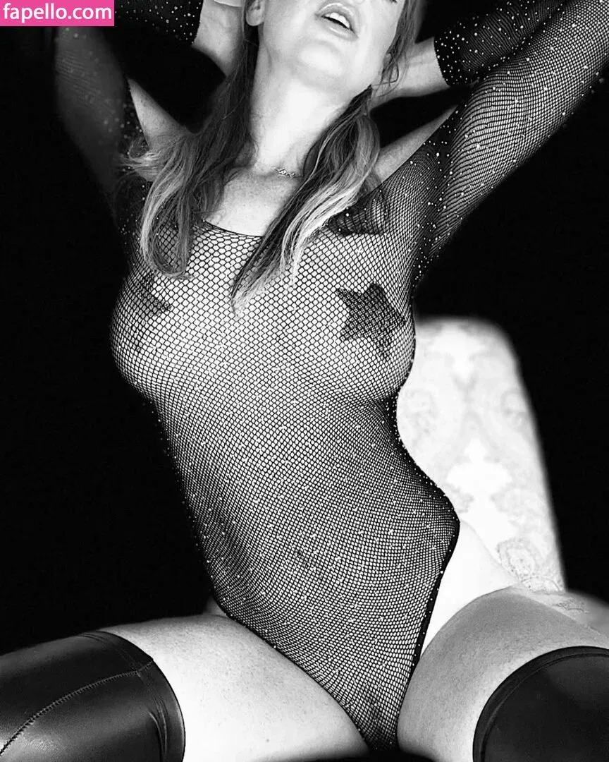 Lacey Evans Onlyfans Photo Gallery 