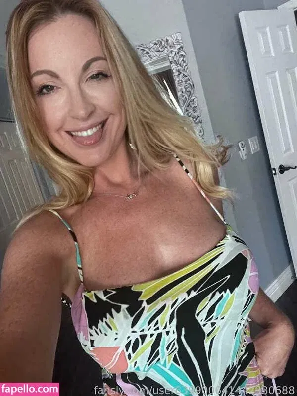 Lacey Evans Onlyfans Photo Gallery 