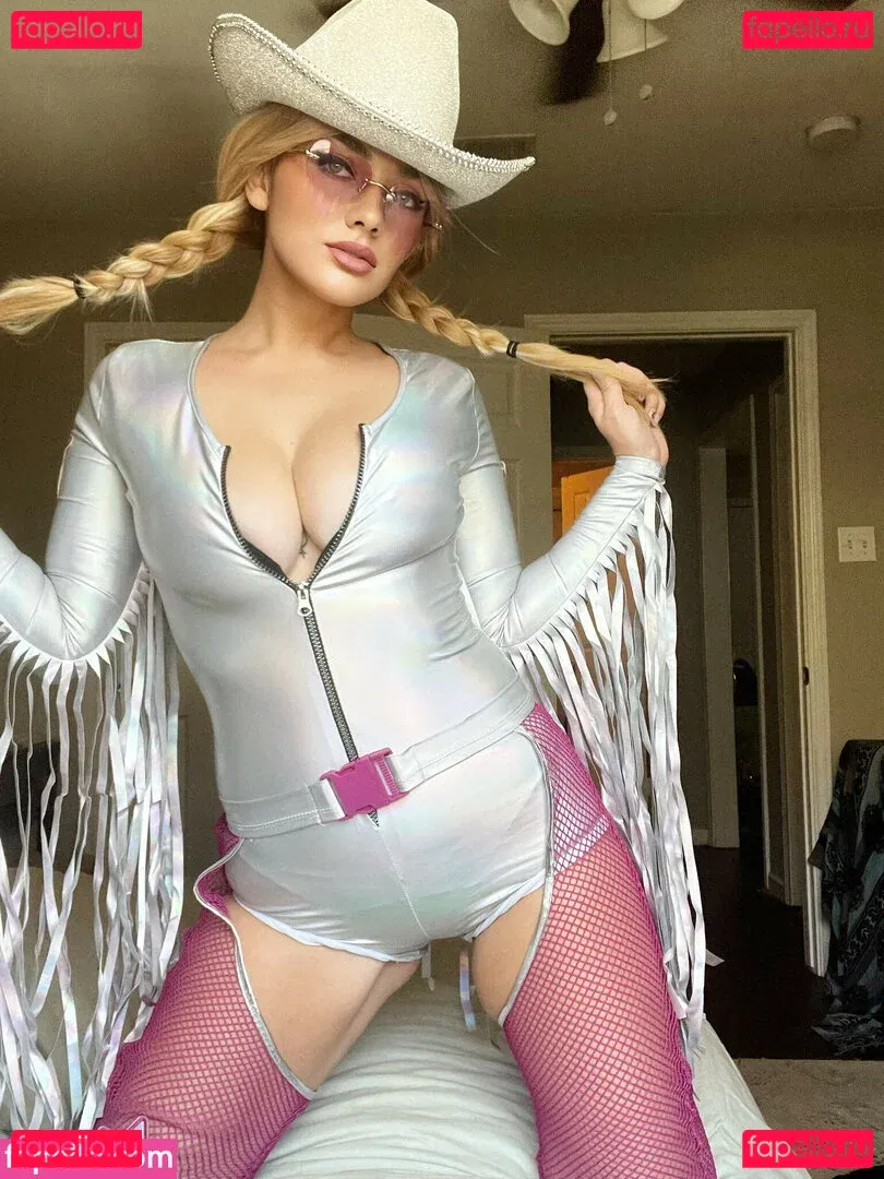 Serena Stone Onlyfans Photo Gallery 