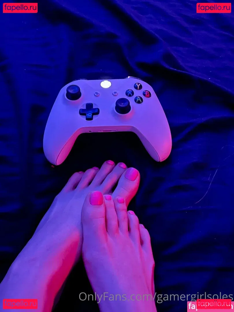 gamergirlsoles Onlyfans Photo Gallery 