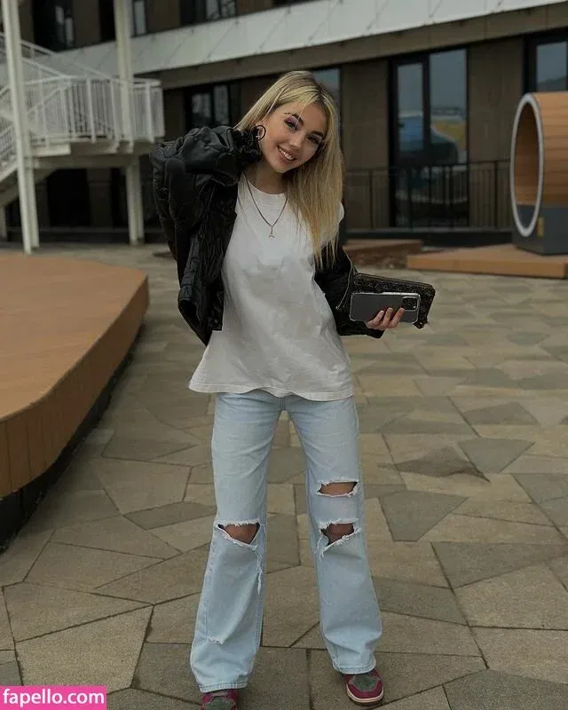 vanilopa Onlyfans Photo Gallery 