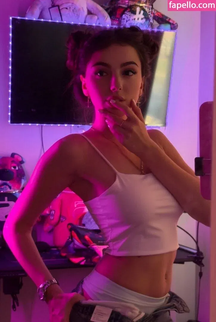 vanilopa Onlyfans Photo Gallery 