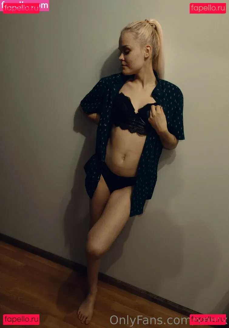 Annika Kuklase Onlyfans Photo Gallery 