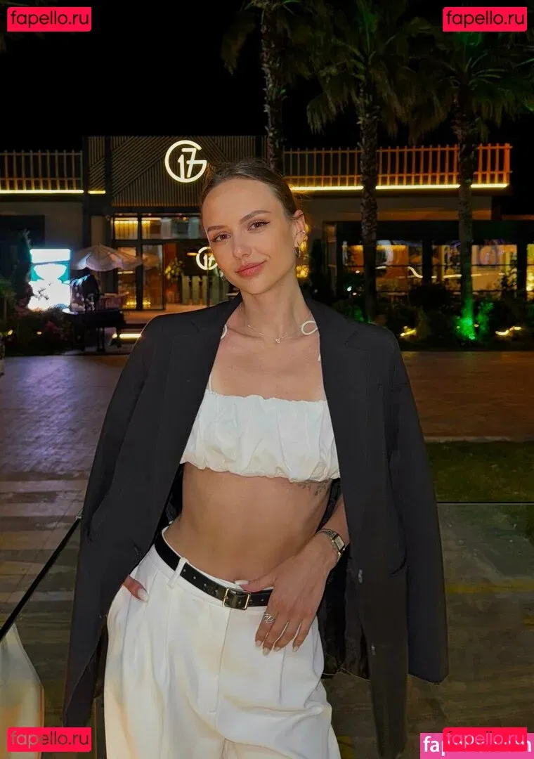 emmmas Onlyfans Photo Gallery 