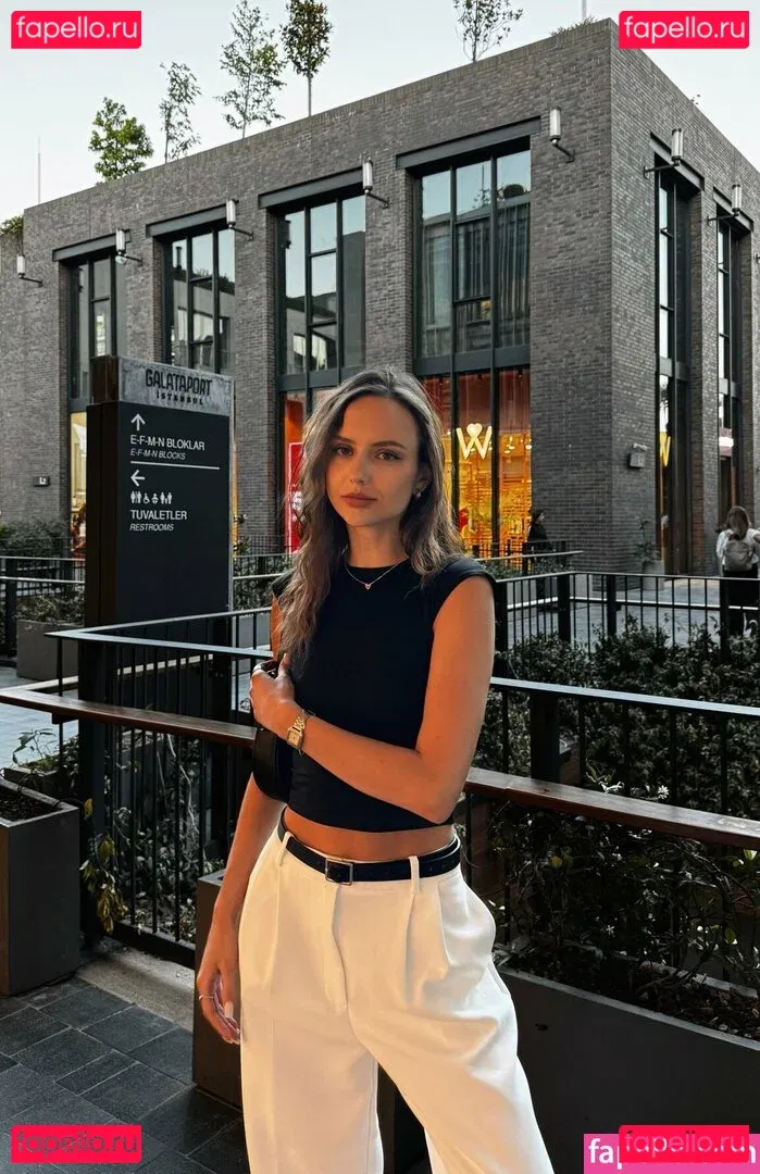 emmmas Onlyfans Photo Gallery 