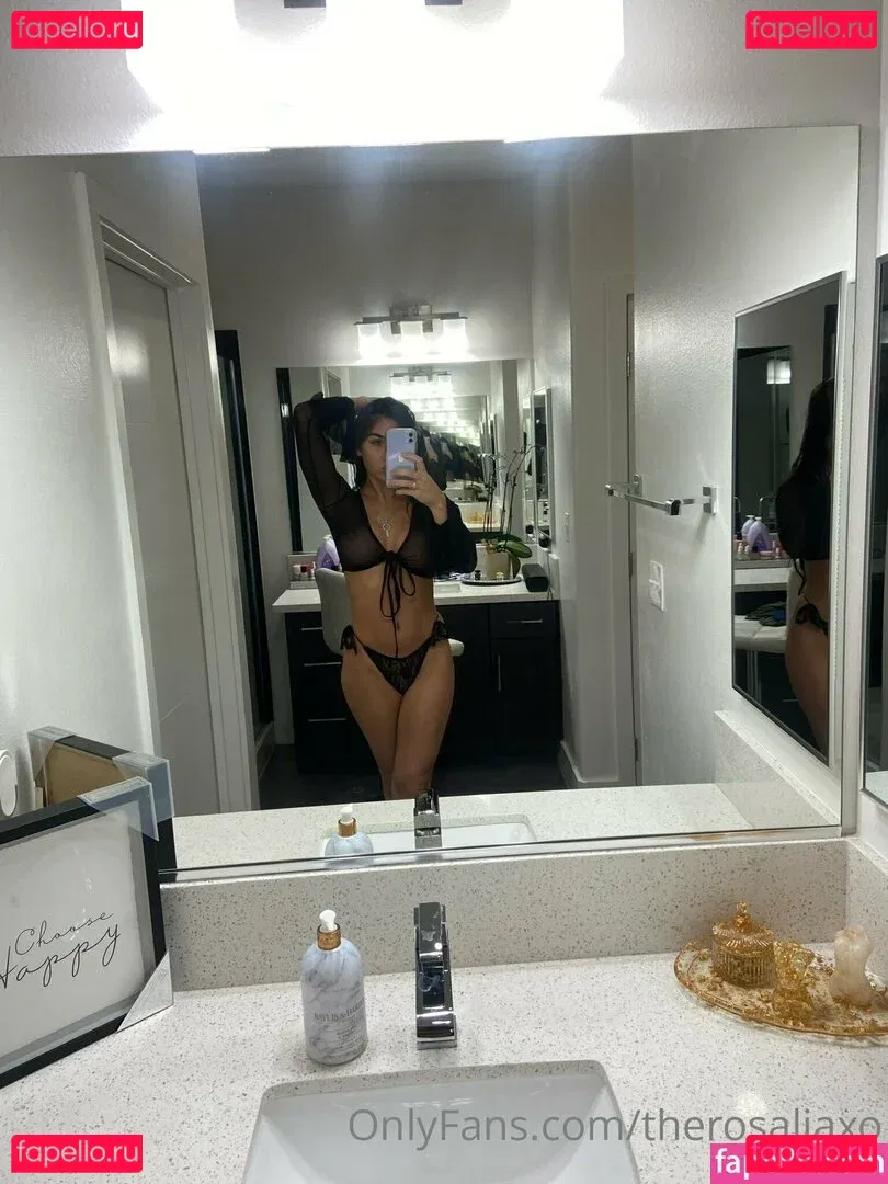 therosaliaxo Onlyfans Photo Gallery 