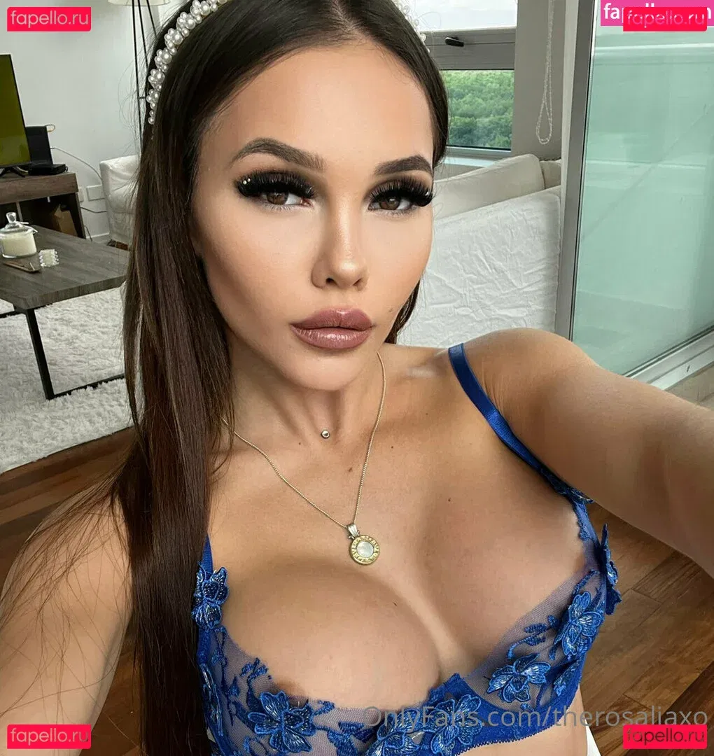 therosaliaxo Onlyfans Photo Gallery 