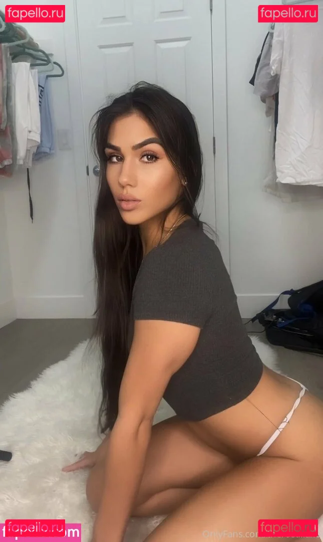 therosaliaxo Onlyfans Photo Gallery 