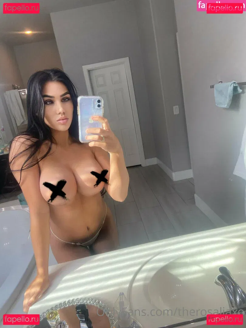 therosaliaxo Onlyfans Photo Gallery 
