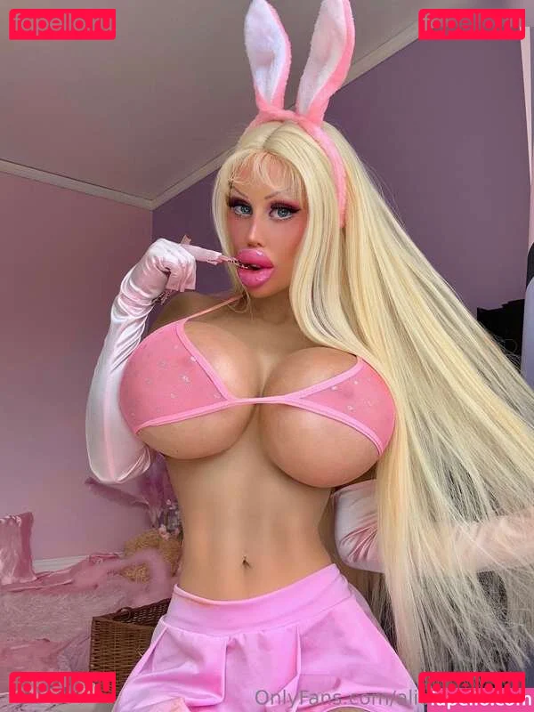 Allysa Amour Onlyfans Photo Gallery 