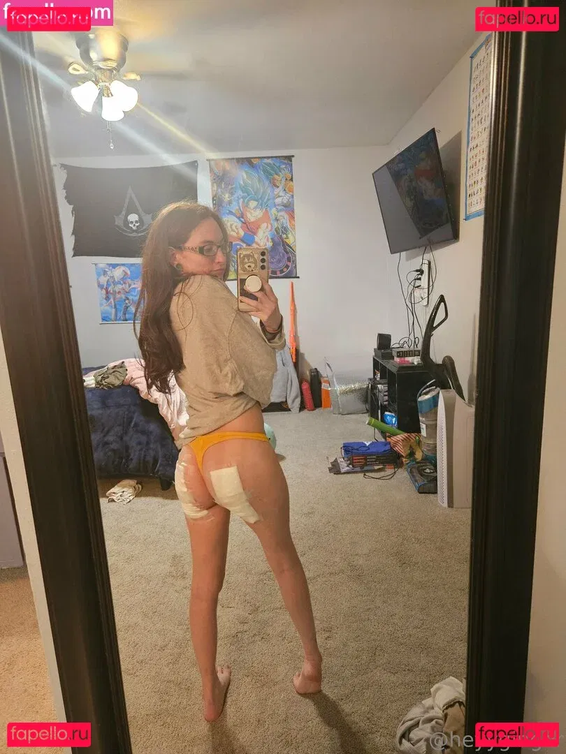 heyyginger Onlyfans Photo Gallery 