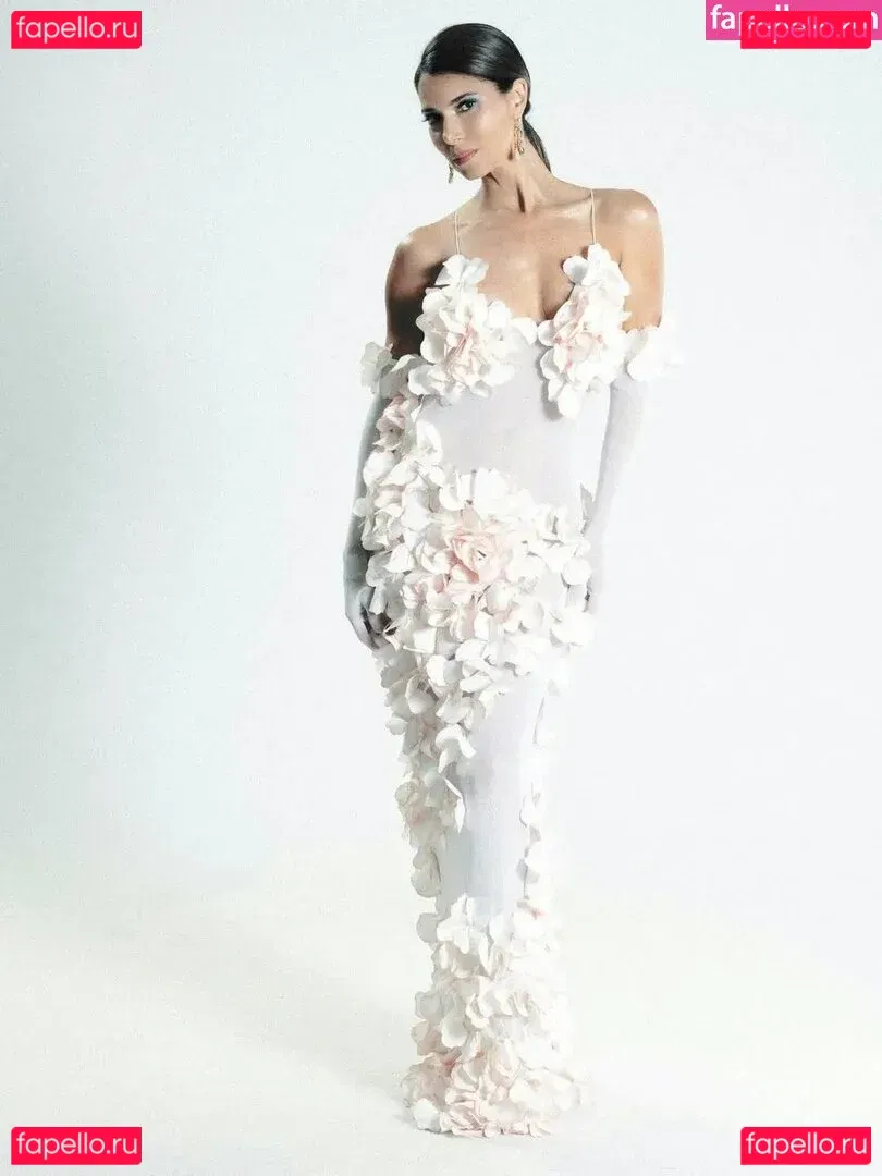 Roselyn Sanchez Onlyfans Photo Gallery 