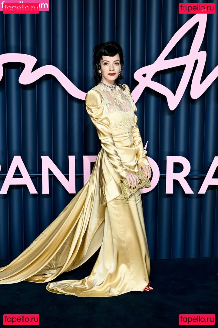 leyla_lunaaa Onlyfans Photo Gallery 