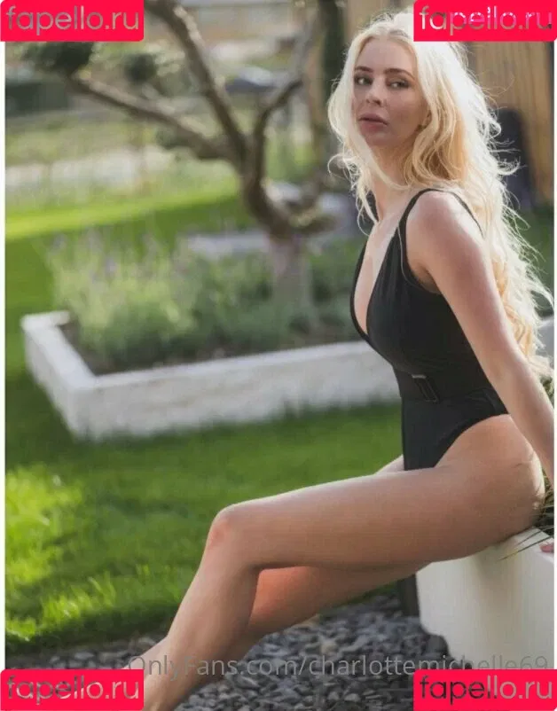 charlottemichelle69 Onlyfans Photo Gallery 