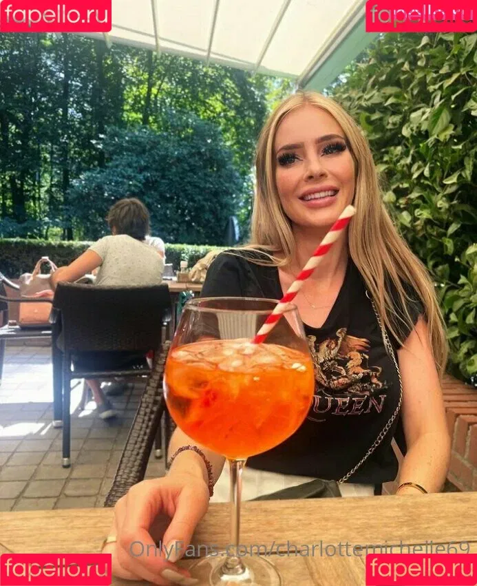 charlottemichelle69 Onlyfans Photo Gallery 