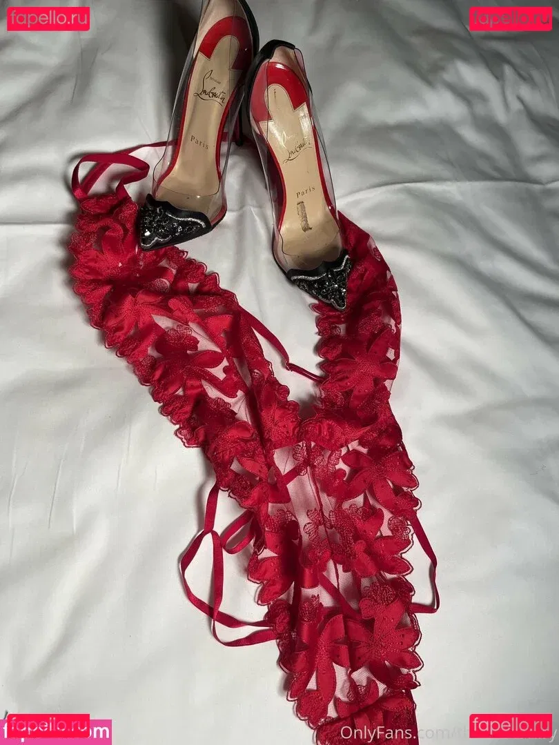 therealtahiry Onlyfans Photo Gallery 