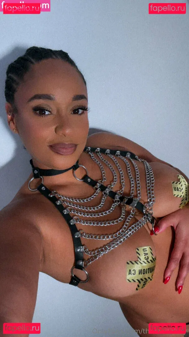 therealtahiry Onlyfans Photo Gallery 