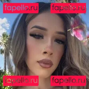 Glitt3r3 Onlyfans Photo Gallery 