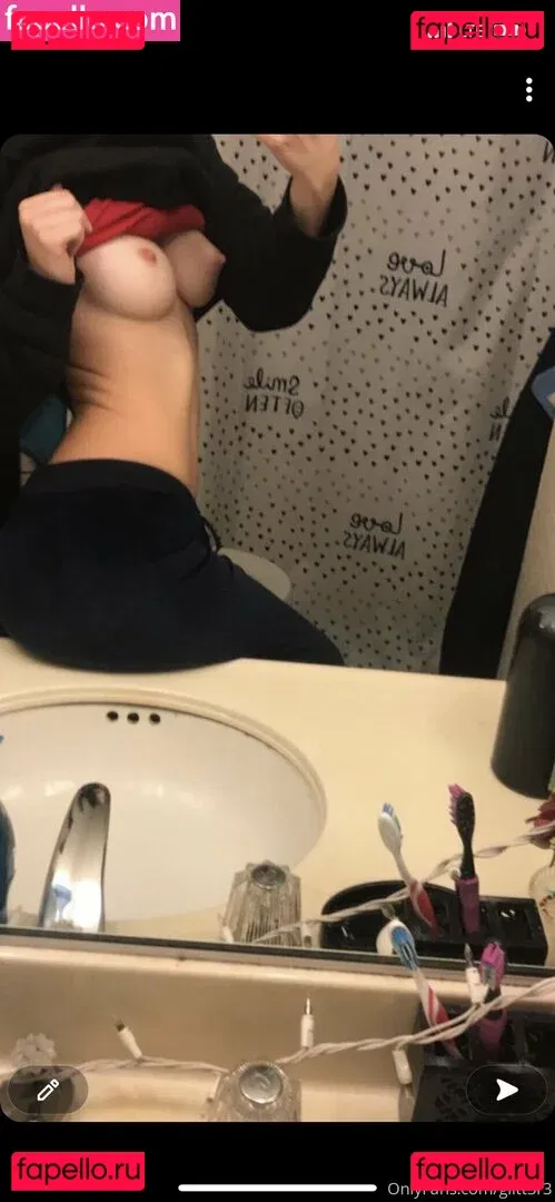 Glitt3r3 Onlyfans Photo Gallery 