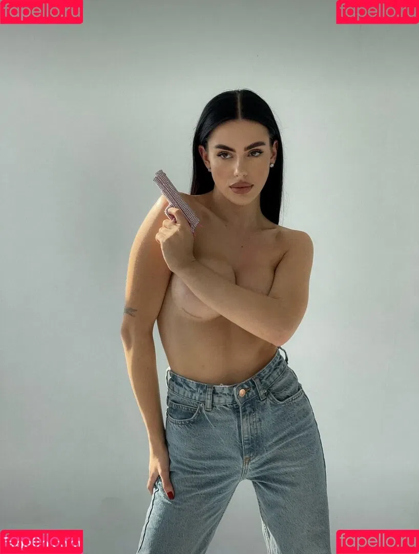 Mariamoretti Onlyfans Photo Gallery 