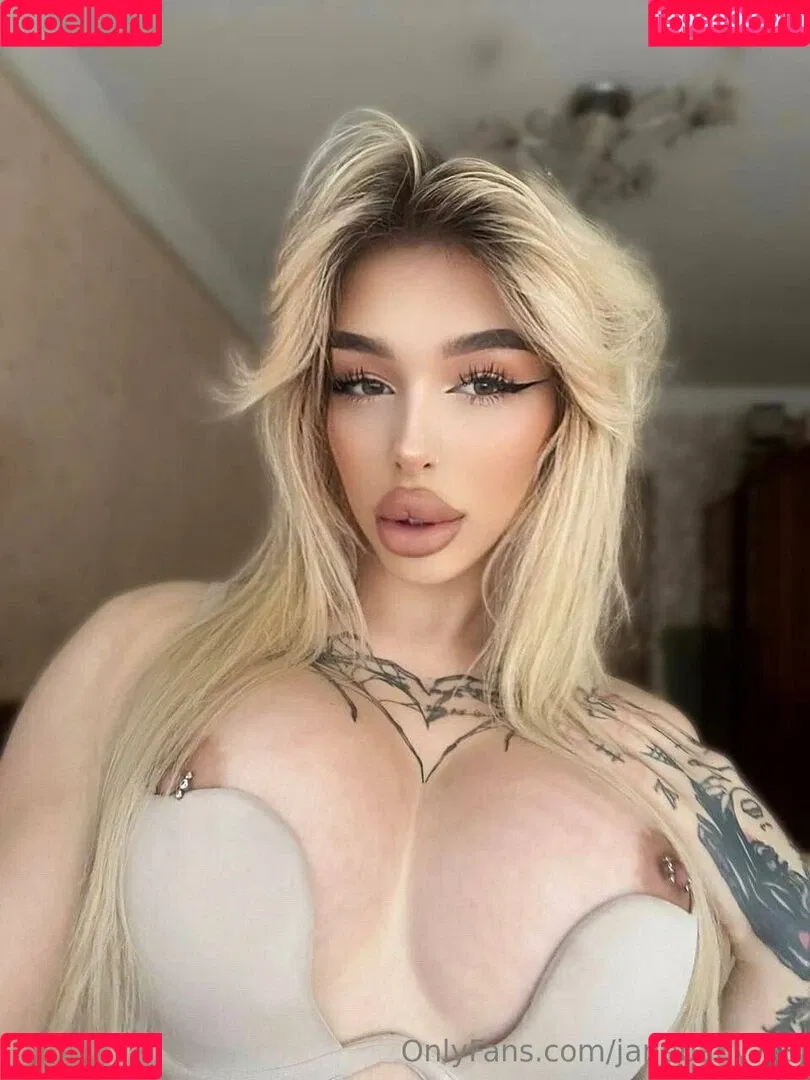 janebaby.xo Onlyfans Photo Gallery 