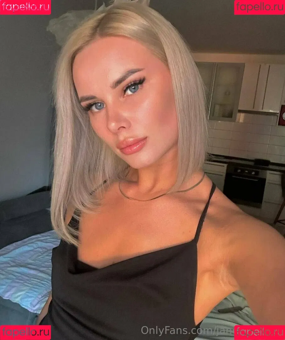 janebaby.xo Onlyfans Photo Gallery 