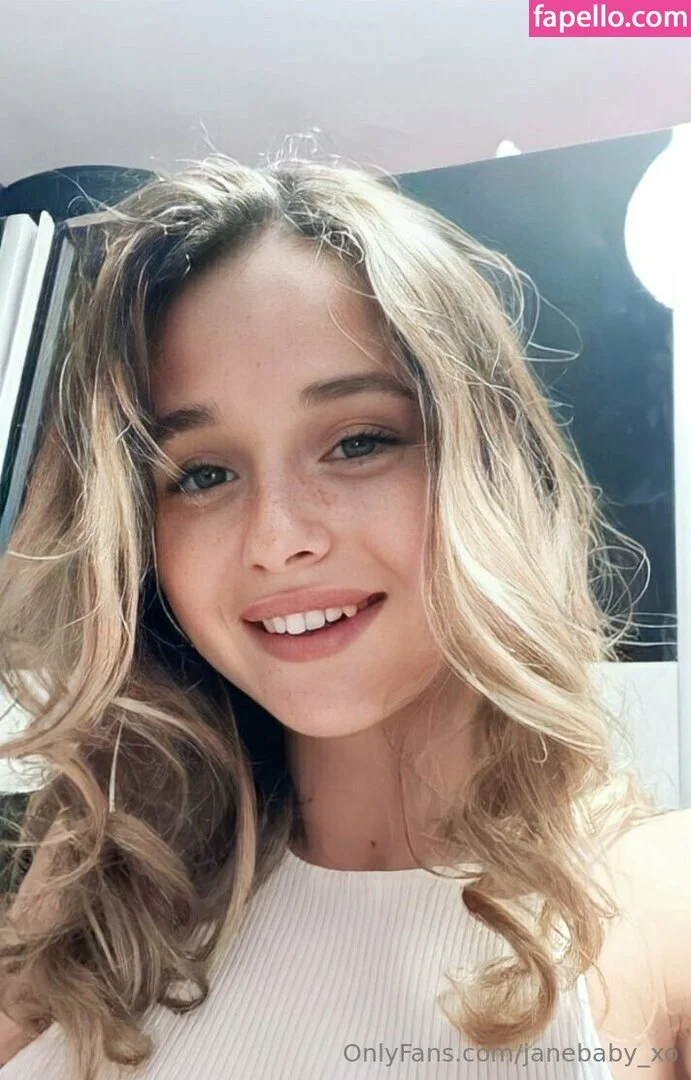 janebaby.xo Onlyfans Photo Gallery 