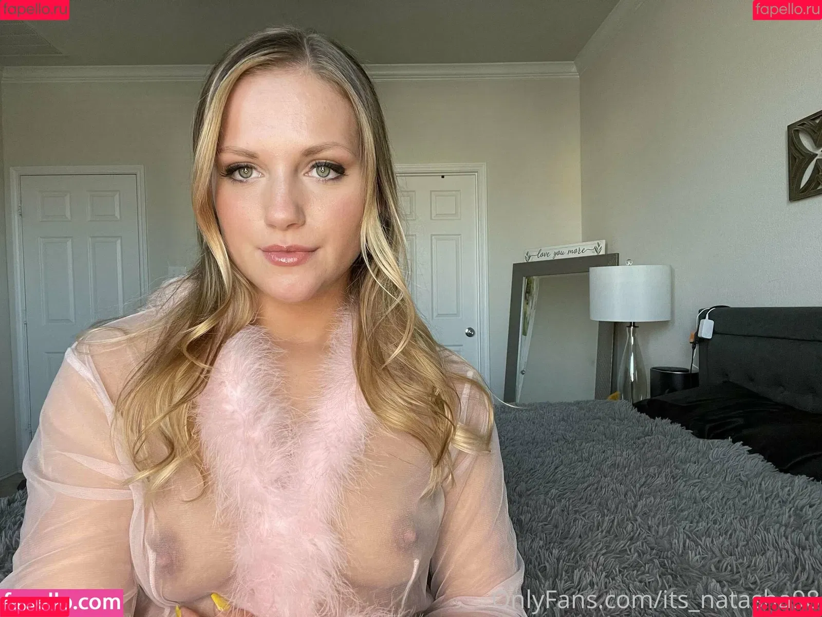 Tinyhotwife98 Onlyfans Photo Gallery 