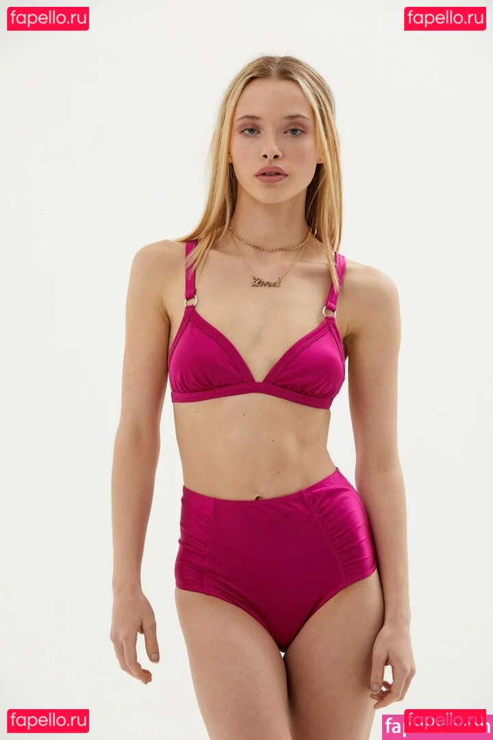 Lola Losada Onlyfans Photo Gallery 