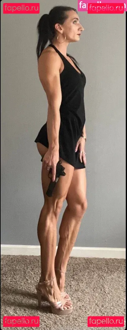 Pigtailsandmuscles Onlyfans Photo Gallery 