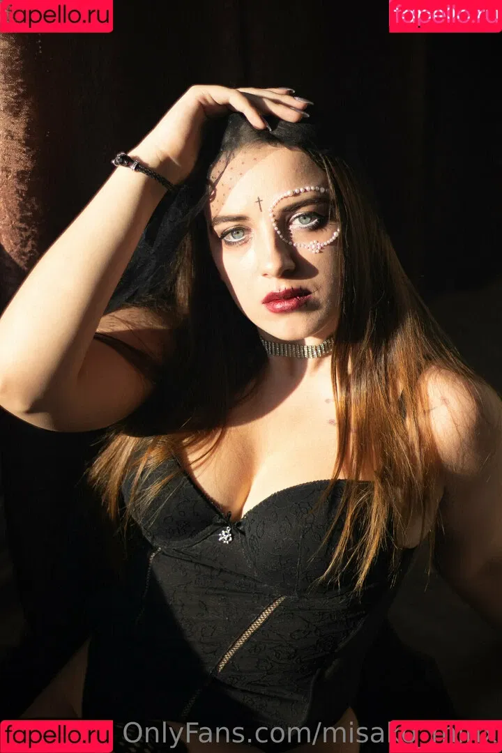 lustevelyn Onlyfans Photo Gallery 