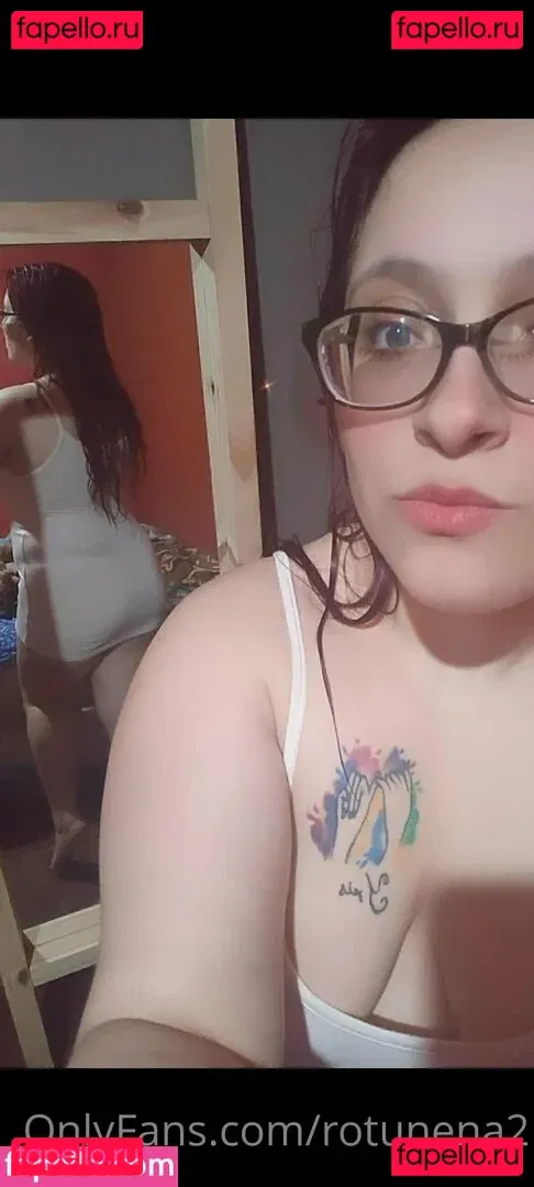 rotunena2 Onlyfans Photo Gallery 