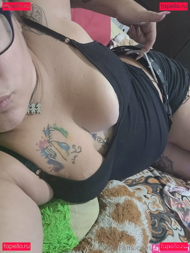 rotunena2 Onlyfans Photo Gallery 