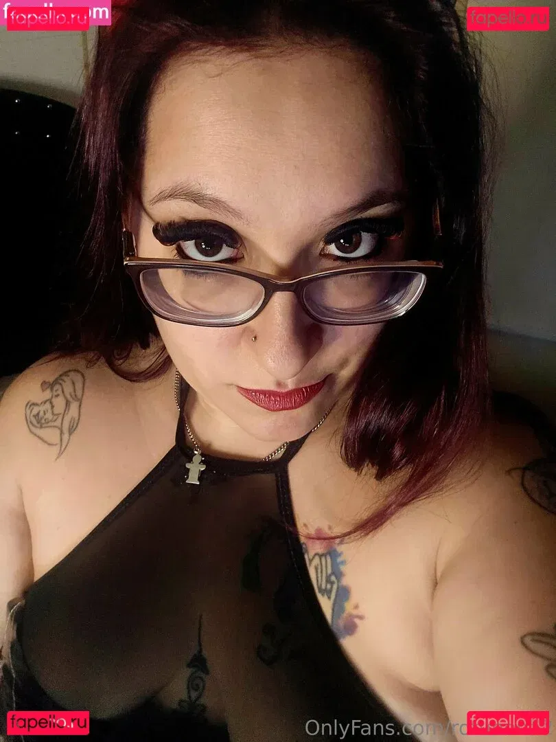 rotunena2 Onlyfans Photo Gallery 