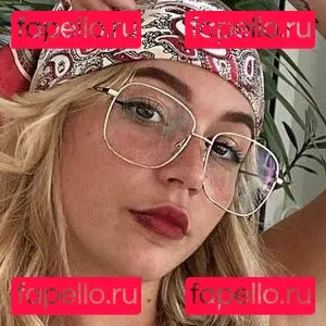 Chloe Catalano Onlyfans Photo Gallery 