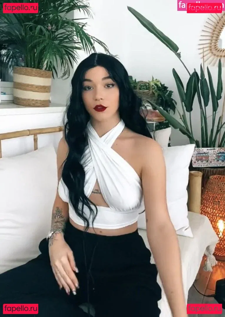 Chloe Catalano Onlyfans Photo Gallery 