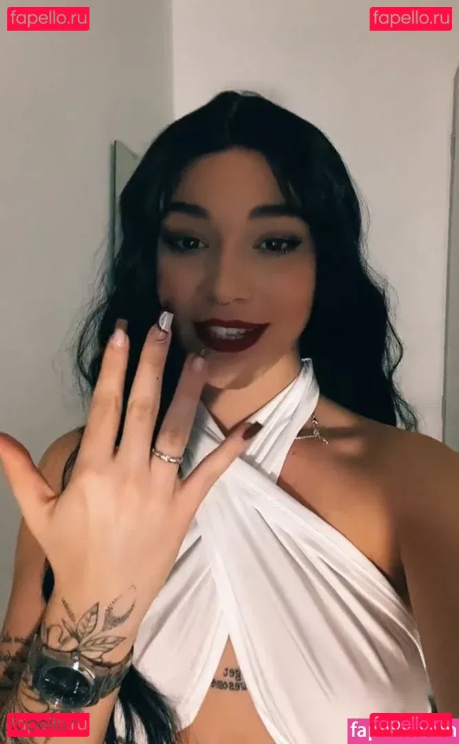 Chloe Catalano Onlyfans Photo Gallery 