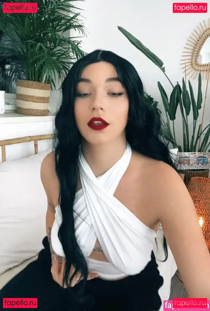 Chloe Catalano Onlyfans Photo Gallery 