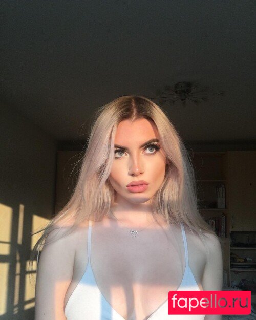 Chloe Catalano Nude Onlyfans Photo 44