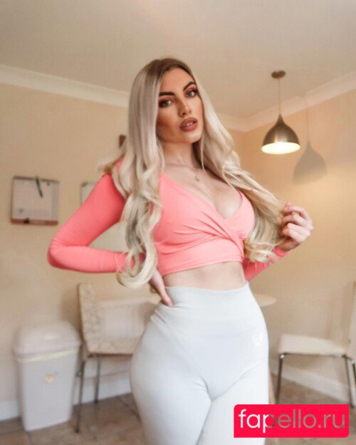 Chloe Catalano Nude Onlyfans Photo 24