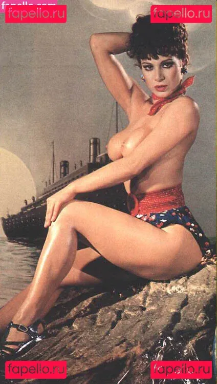 Carmen Russo Onlyfans Photo Gallery 