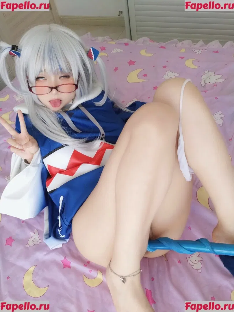 YaoYaoQwQ Onlyfans Photo Gallery 