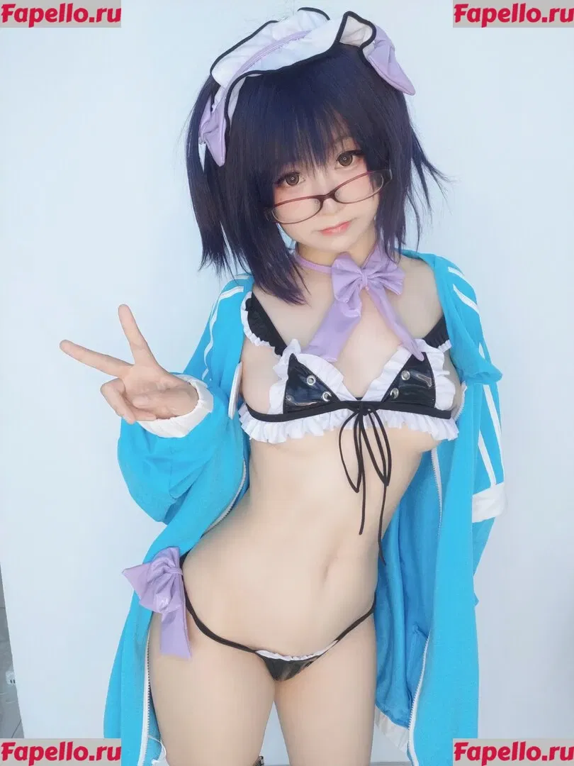 YaoYaoQwQ Onlyfans Photo Gallery 