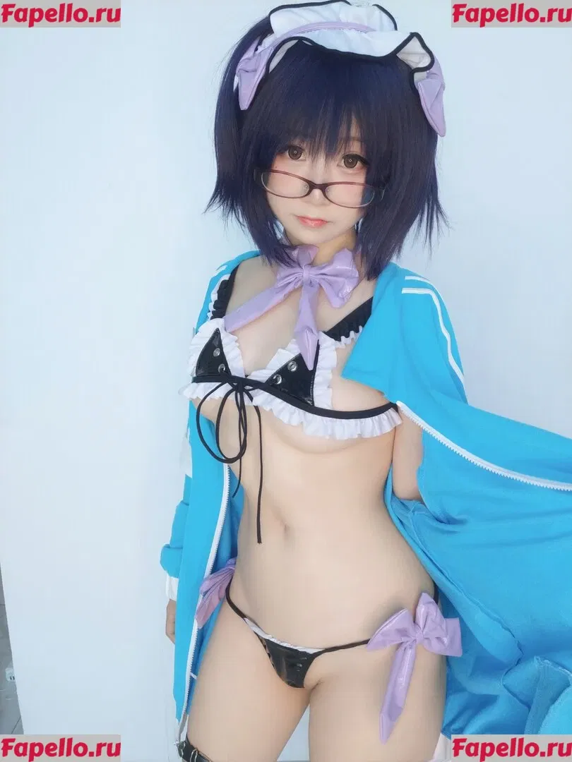 YaoYaoQwQ Onlyfans Photo Gallery 
