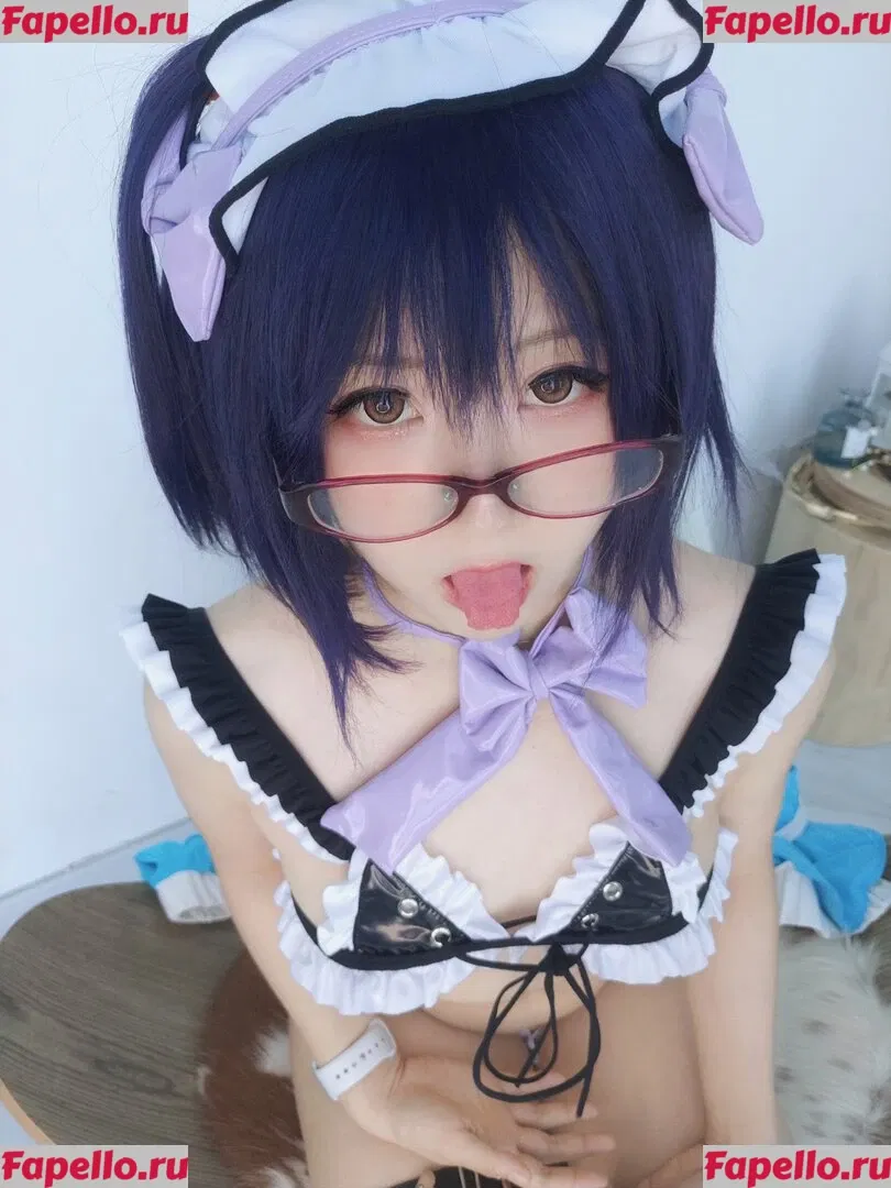 YaoYaoQwQ Onlyfans Photo Gallery 