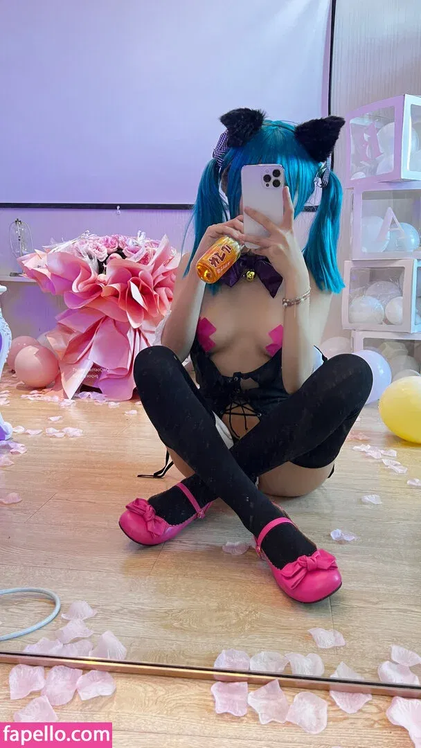 YaoYaoQwQ Onlyfans Photo Gallery 