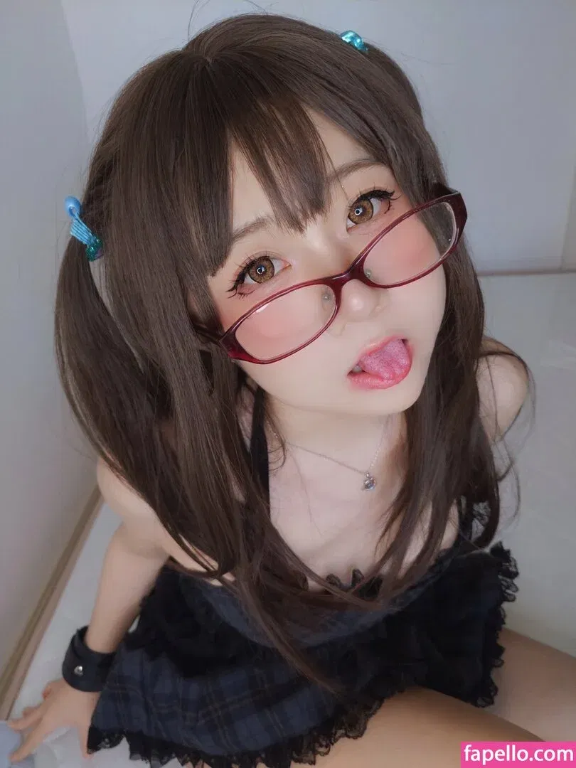 YaoYaoQwQ Onlyfans Photo Gallery 